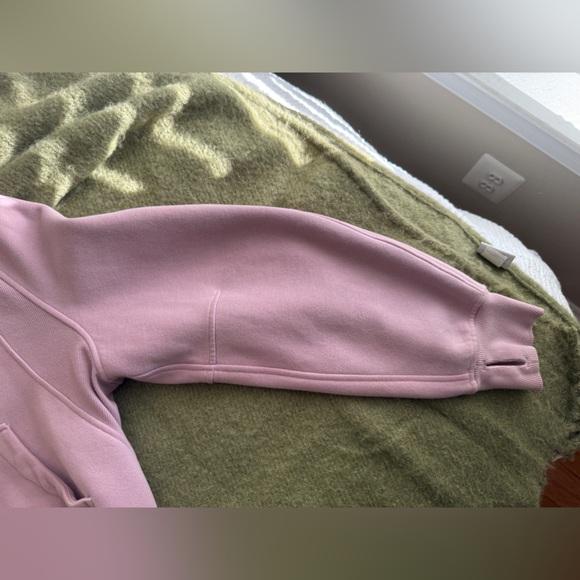 Lululemon Pink Peony Scuba Halfzip - Picture 10 of 11